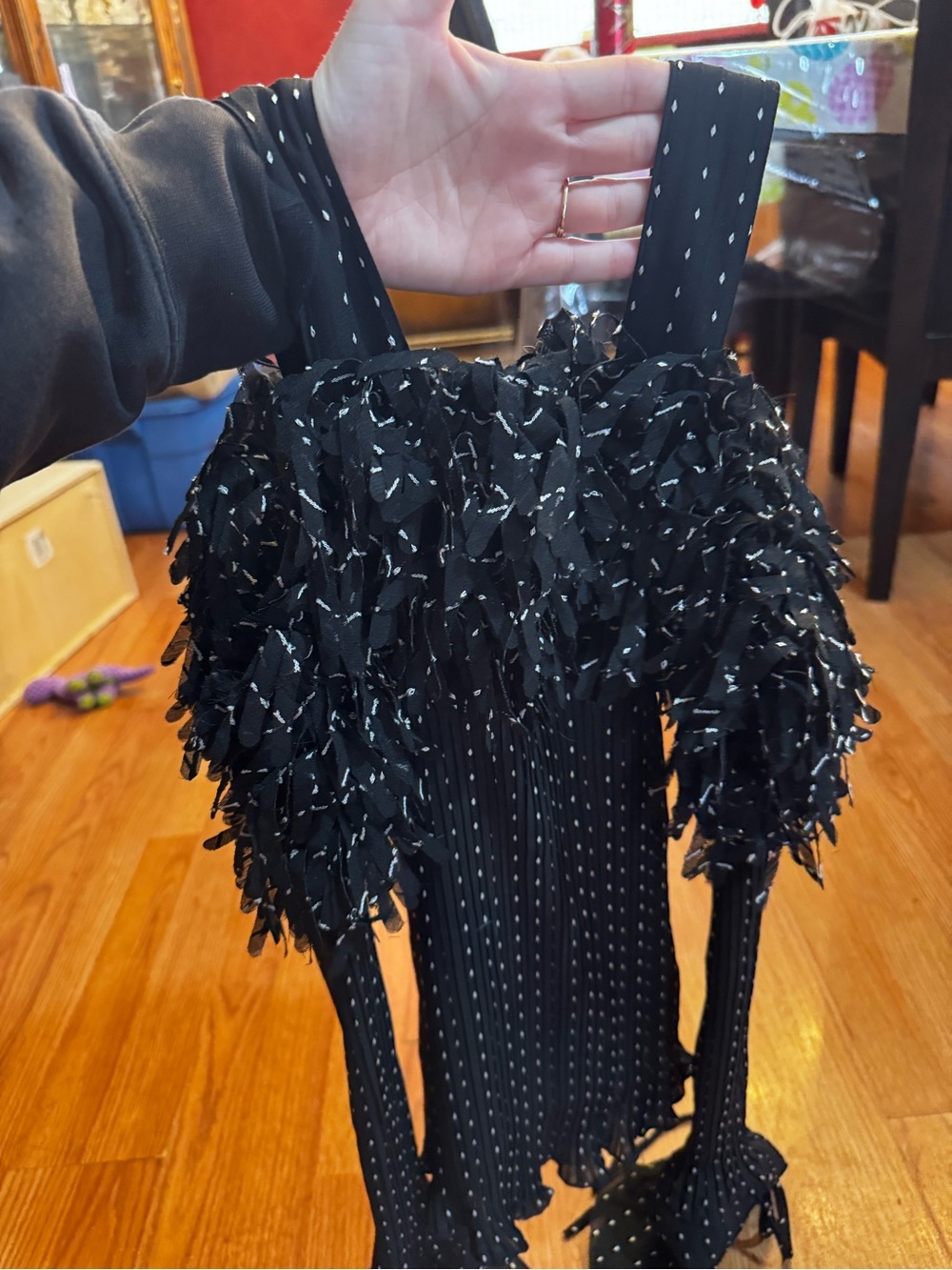 Vintage Ruffle Long sleeve - Picture 6 of 10